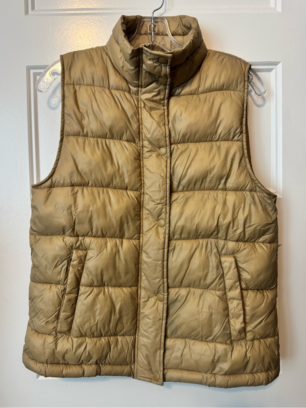 Aerie Tan Quilted Puffer Vest Snap/ZipFront Lightweight Size XS Minimalist